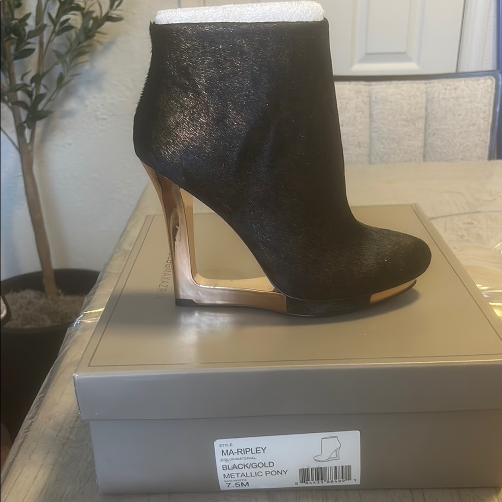 BCBGMaxAzria Black and Gold Ankle Booties with Stiletto Heel